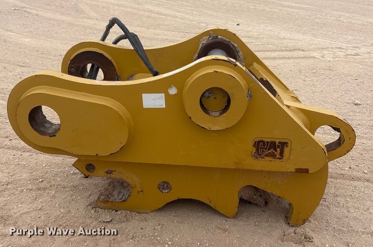 image for item EU4854 2018 Caterpillar 349TB excavator quick coupler