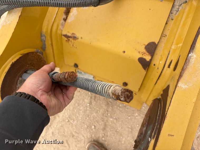 image for item EU4854 2018 Caterpillar 349TB excavator quick coupler