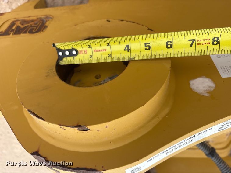 image for item EU4854 2018 Caterpillar 349TB excavator quick coupler