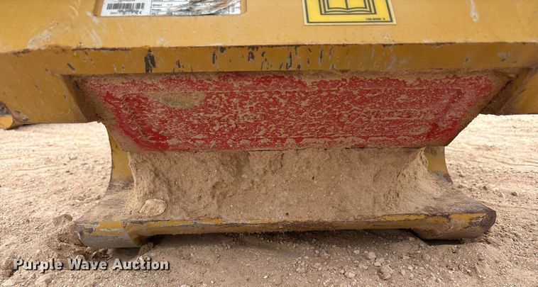 image for item EU4856 2021 Caterpillar VB linkage excavator quick coupler