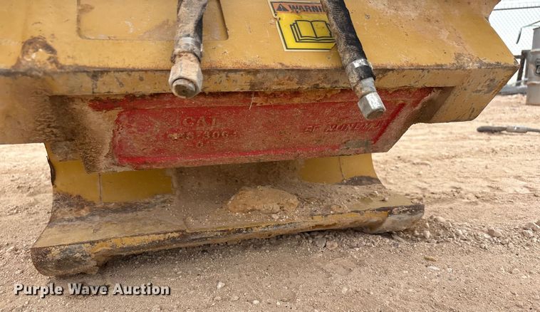 image for item EU4857 Caterpillar excavator quick coupler