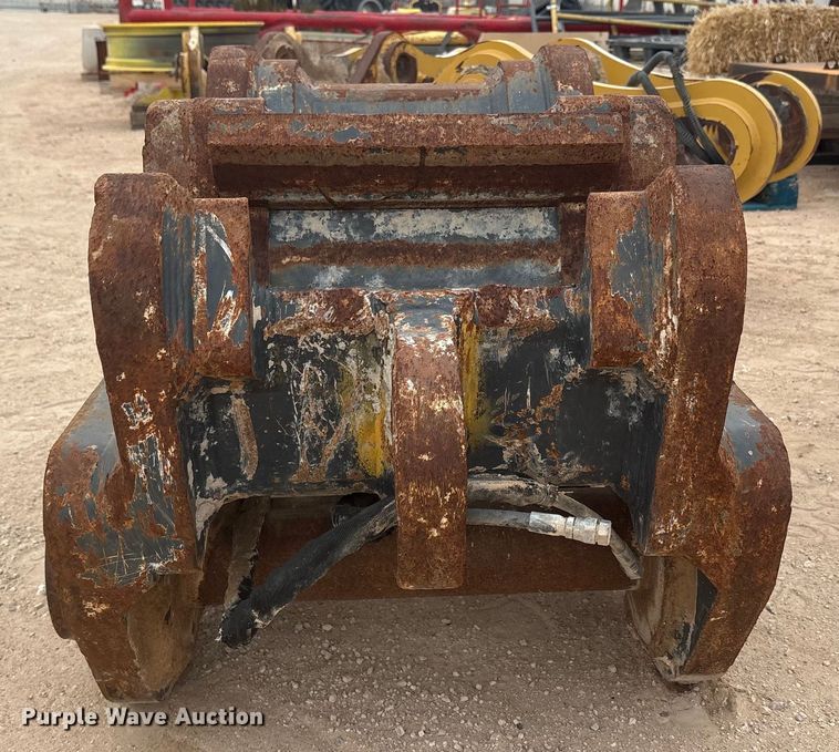 image for item EU4858 JRB excavator quick coupler