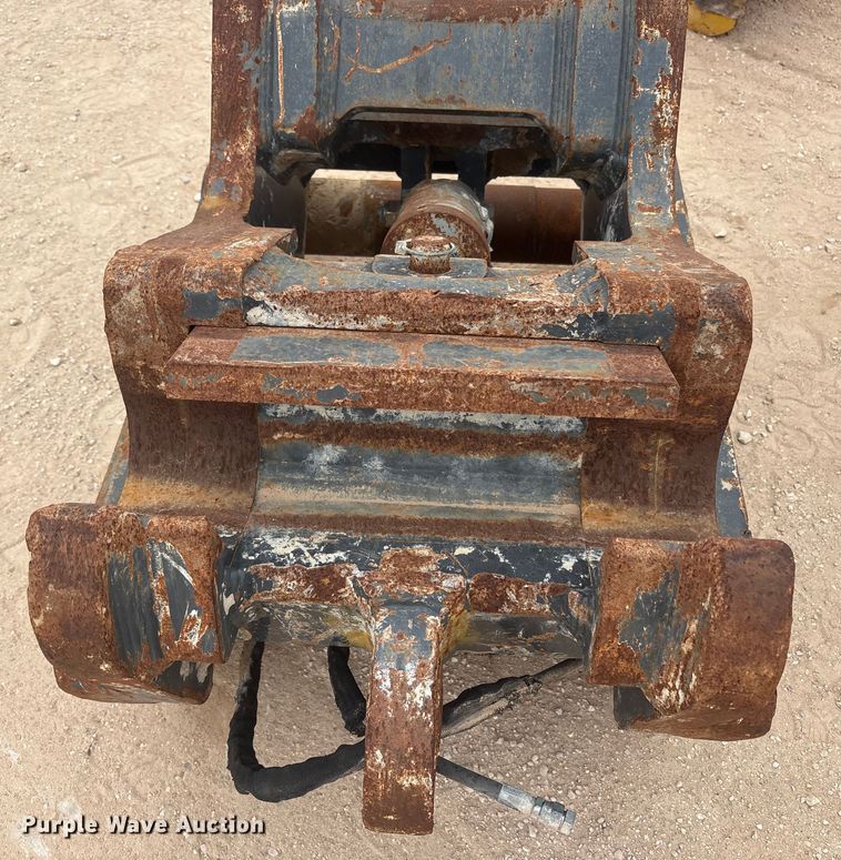 image for item EU4858 JRB excavator quick coupler