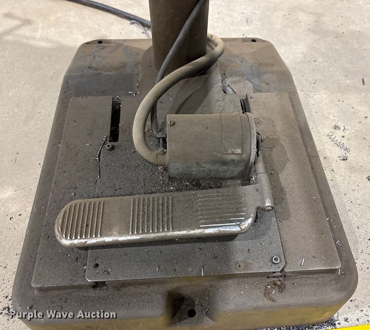 image for item EU4882 Clausing 2276  drill press