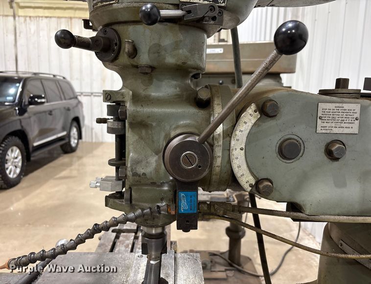 image for item EU4883 Bridgeport vertical milling machine