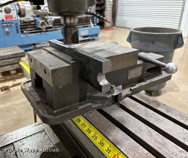 image for item EU4883 Bridgeport vertical milling machine