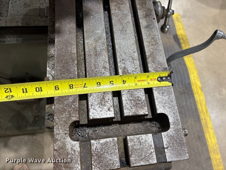 image for item EU4883 Bridgeport vertical milling machine