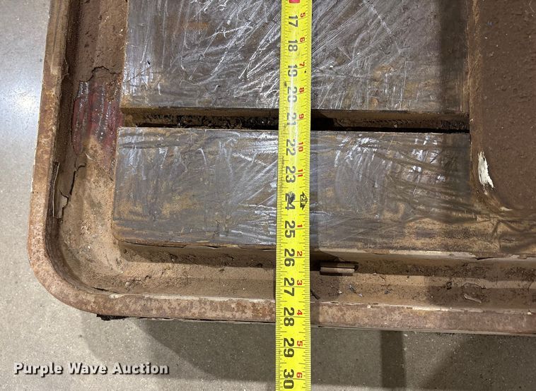 image for item EU4884 JET J-1100R radial drill press