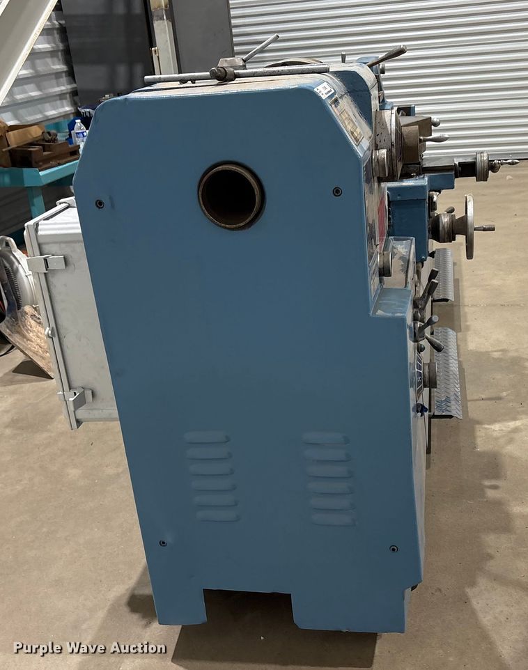 image for item EU4885 1997 Kingston HD-2290 Lathe