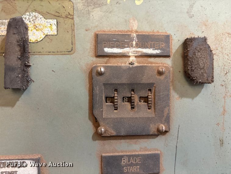 image for item EU4886 Hyd-Mech S-25A Band saw