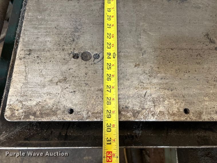 image for item EU4886 Hyd-Mech S-25A Band saw