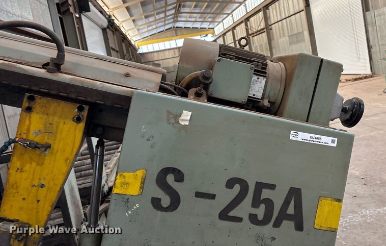 image for item EU4886 Hyd-Mech S-25A Band saw