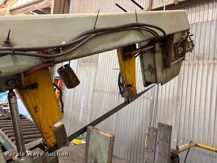 image for item EU4886 Hyd-Mech S-25A Band saw
