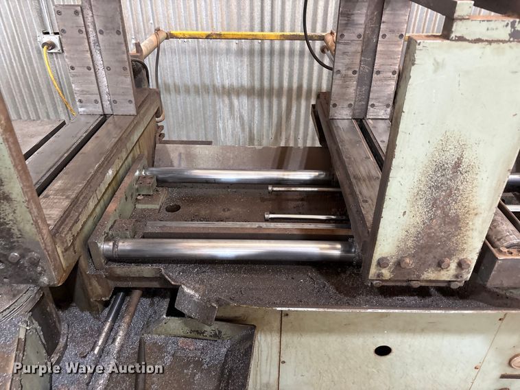 image for item EU4886 Hyd-Mech S-25A Band saw