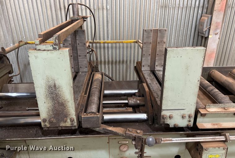 image for item EU4886 Hyd-Mech S-25A Band saw