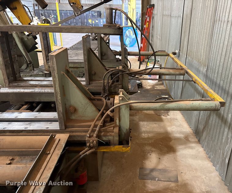 image for item EU4886 Hyd-Mech S-25A Band saw