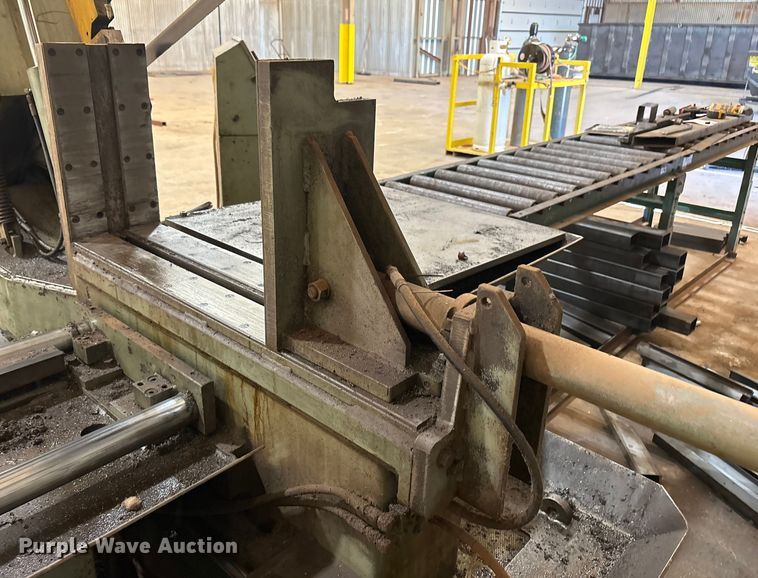 image for item EU4886 Hyd-Mech S-25A Band saw