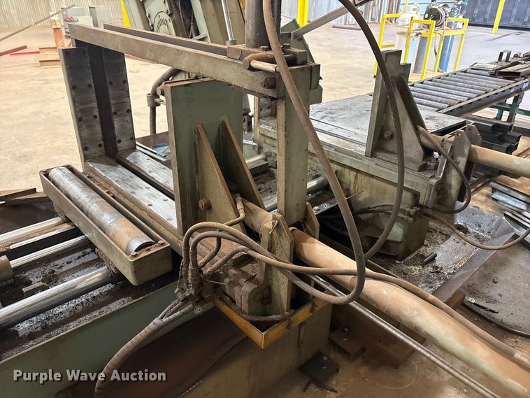 image for item EU4886 Hyd-Mech S-25A Band saw