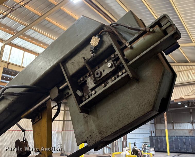 image for item EU4886 Hyd-Mech S-25A Band saw