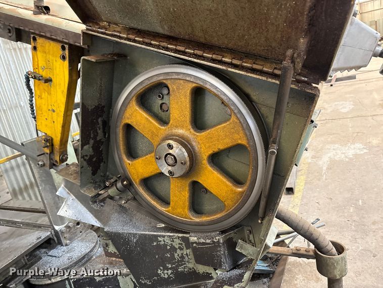 image for item EU4886 Hyd-Mech S-25A Band saw