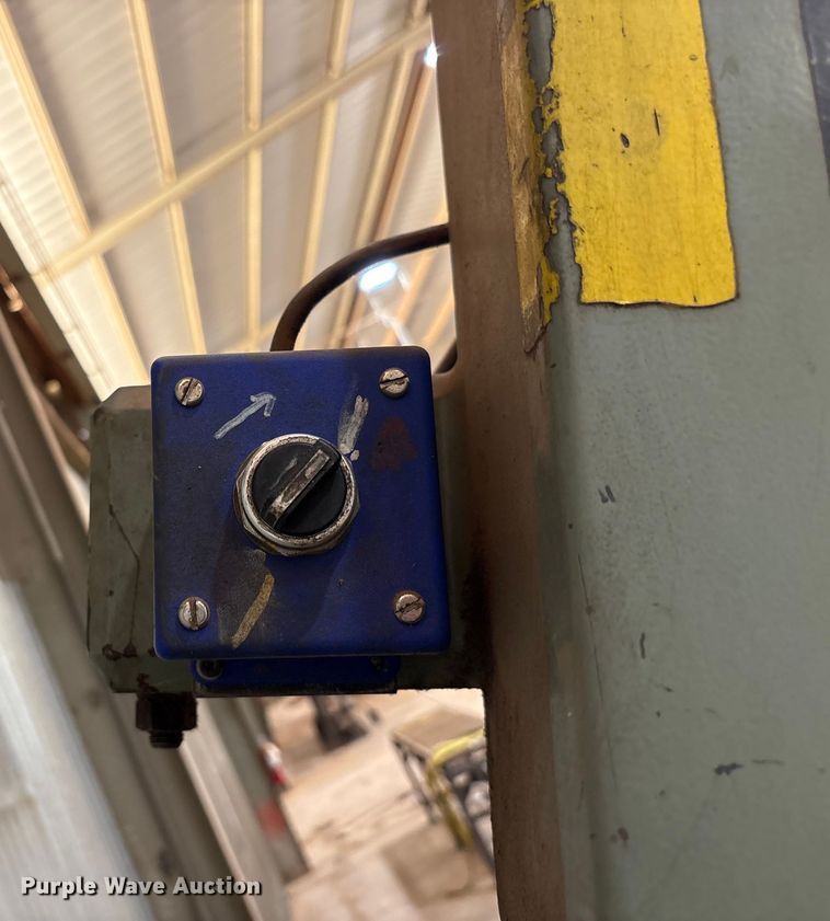 image for item EU4886 Hyd-Mech S-25A Band saw