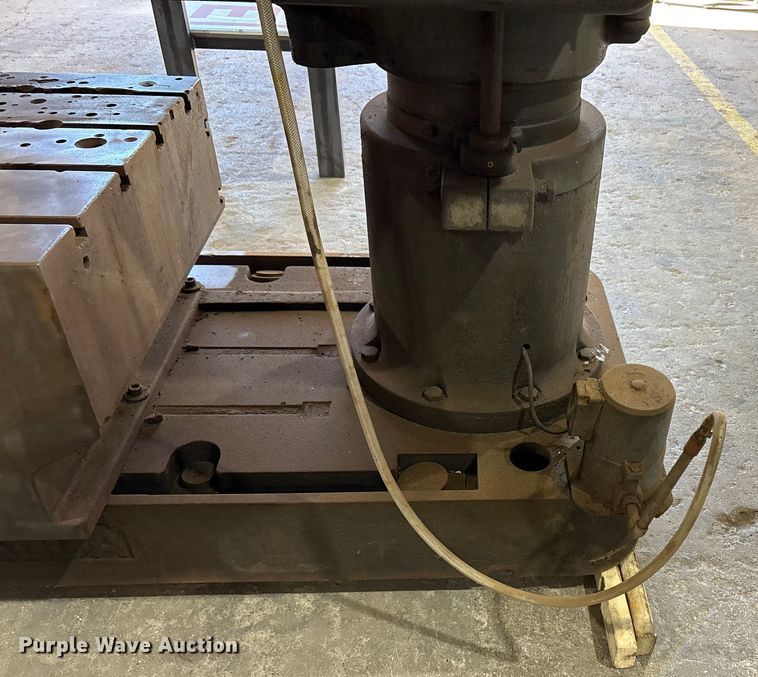 image for item EU4889 Ikeda RM-1575 radial arm drill press