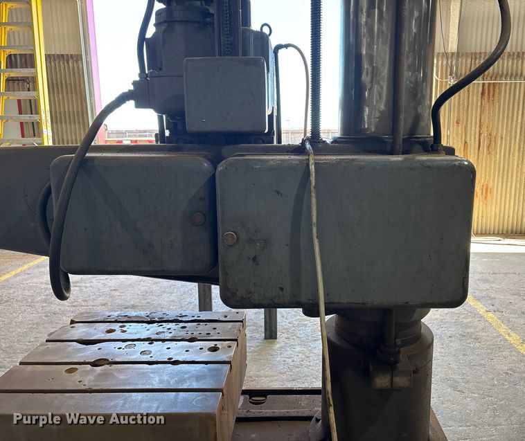 image for item EU4889 Ikeda RM-1575 radial arm drill press