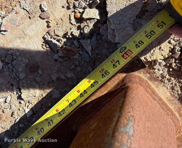 image for item EU4890 8' drilled metal angle plate