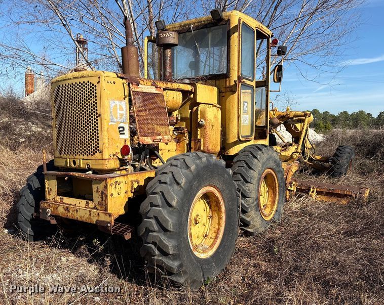 image for item EU7355 1971 Caterpillar 12F rigid frame motor grader