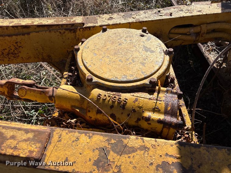 image for item EU7355 1971 Caterpillar 12F rigid frame motor grader
