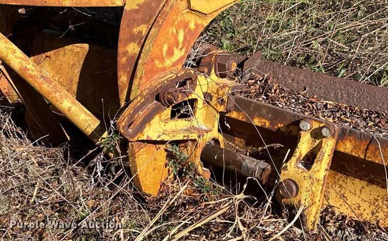 image for item EU7355 1971 Caterpillar 12F rigid frame motor grader