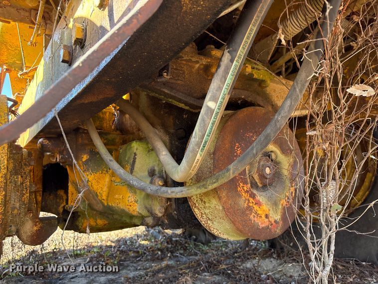 image for item EU7355 1971 Caterpillar 12F rigid frame motor grader