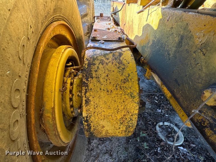 image for item EU7355 1971 Caterpillar 12F rigid frame motor grader