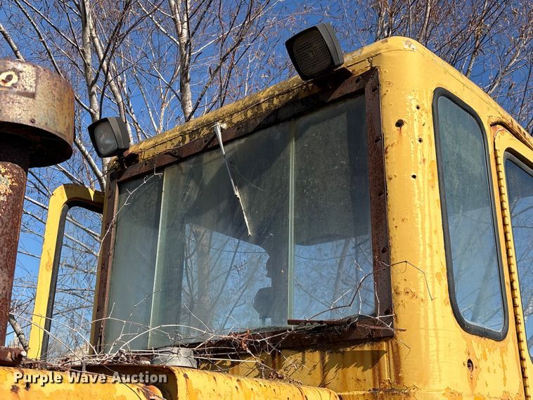 image for item EU7355 1971 Caterpillar 12F rigid frame motor grader