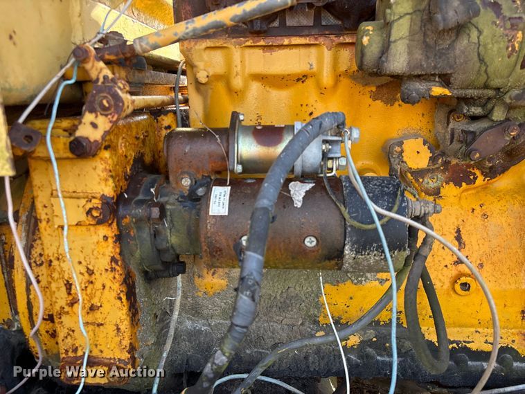 image for item EU7355 1971 Caterpillar 12F rigid frame motor grader