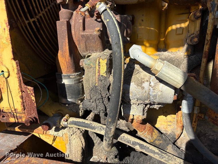 image for item EU7355 1971 Caterpillar 12F rigid frame motor grader