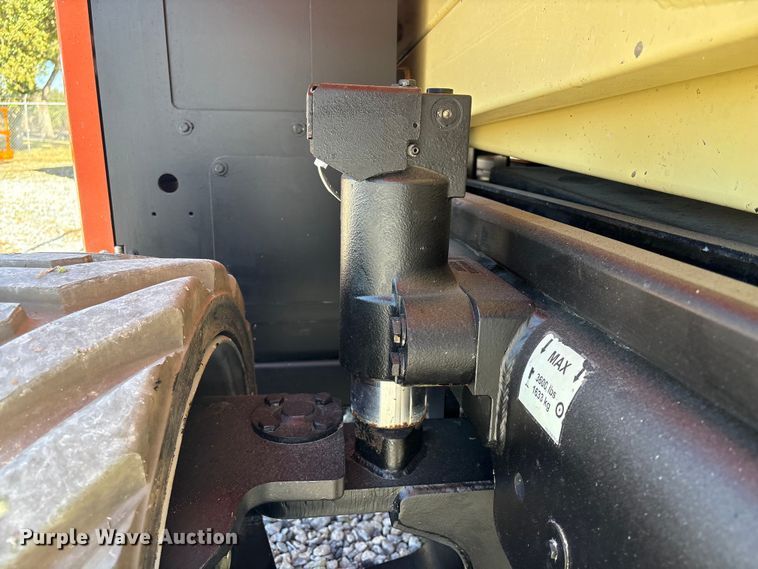 image for item EU7365 2021 JLG ERT2669 scissor lift