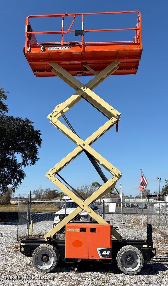 image for item EU7365 2021 JLG ERT2669 scissor lift