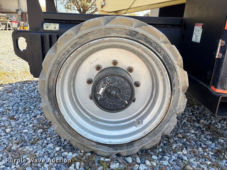 image for item EU7365 2021 JLG ERT2669 scissor lift