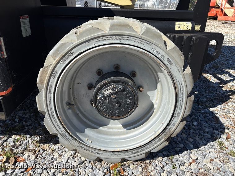 image for item EU7365 2021 JLG ERT2669 scissor lift