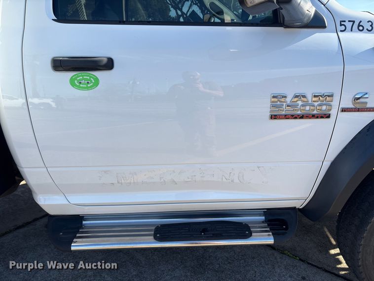 image for item EU7367 2017 RAM 5500 bucket truck