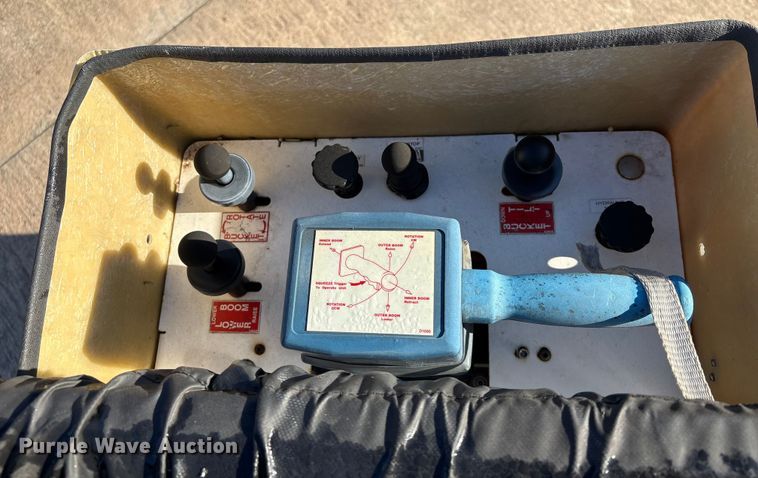 image for item EU7367 2017 RAM 5500 bucket truck