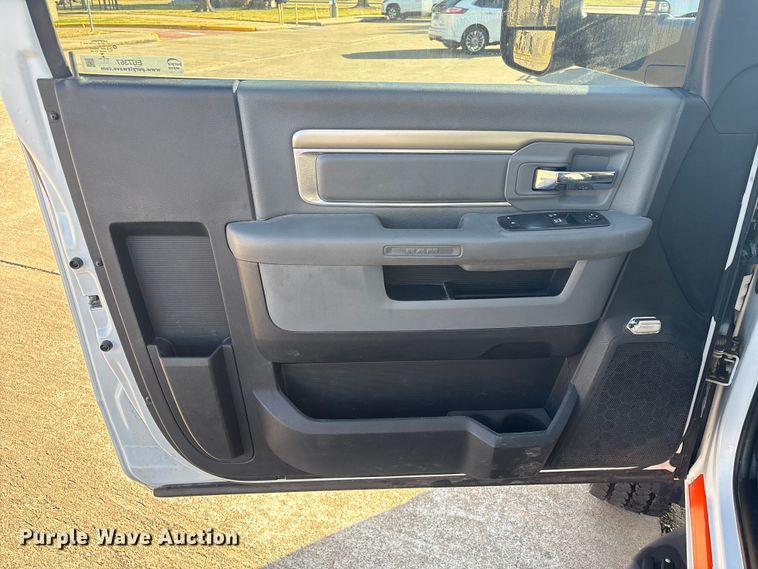 image for item EU7367 2017 RAM 5500 bucket truck