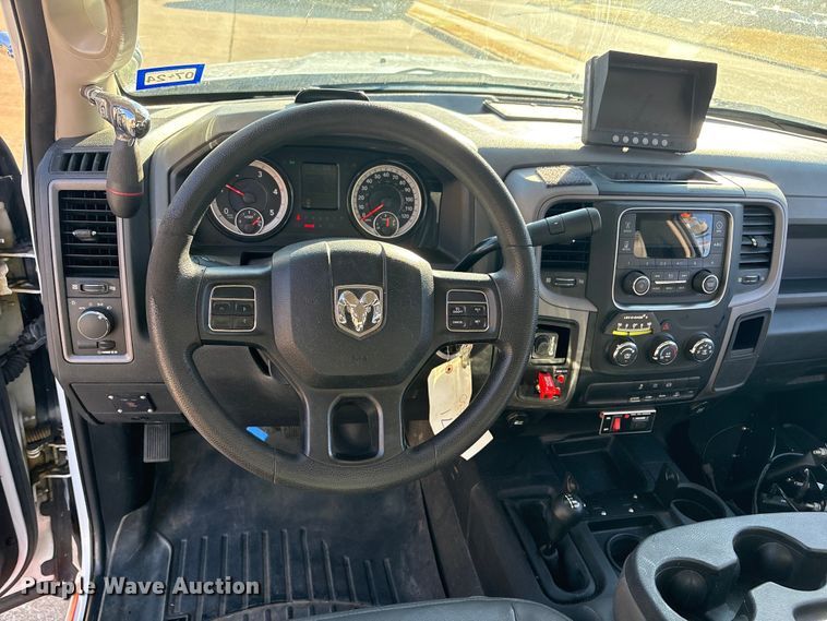 image for item EU7367 2017 RAM 5500 bucket truck