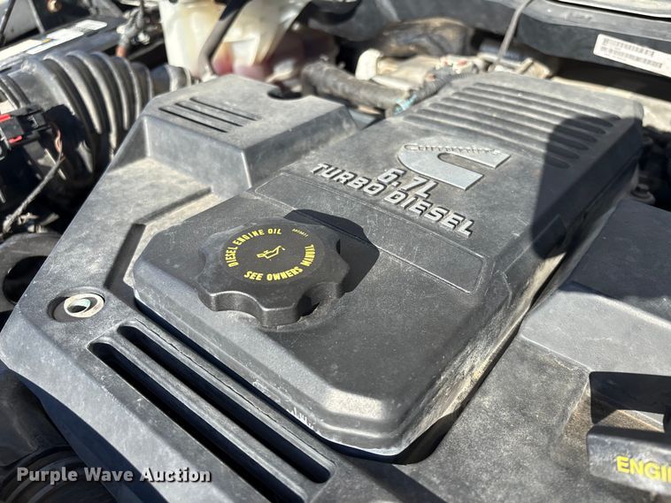 image for item EU7367 2017 RAM 5500 bucket truck