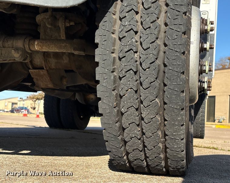 image for item EU7367 2017 RAM 5500 bucket truck