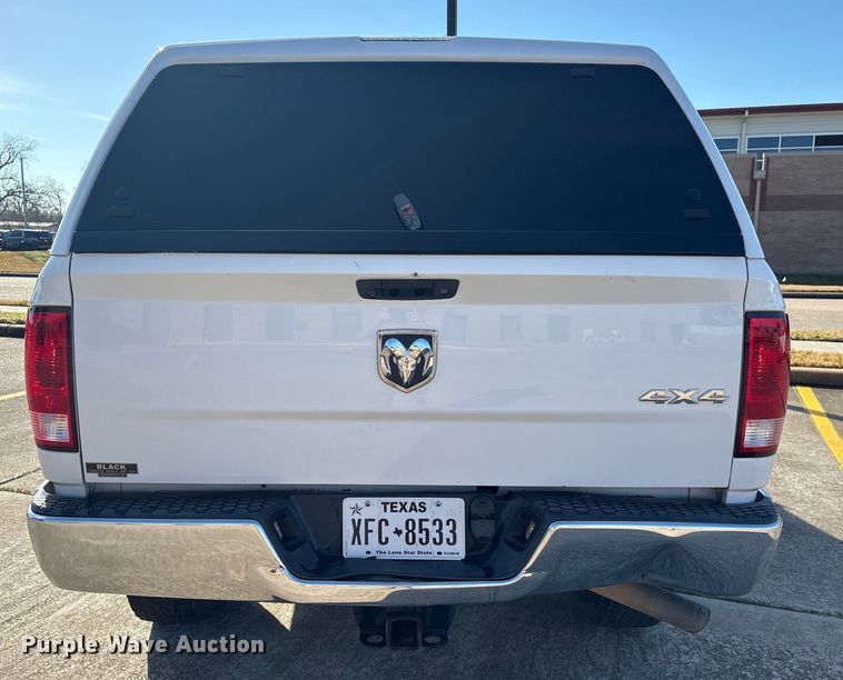 image for item EU7368 2018 RAM 2500 Crew Cab pickup truck