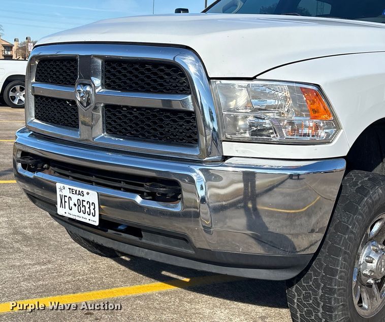 image for item EU7368 2018 RAM 2500 Crew Cab pickup truck