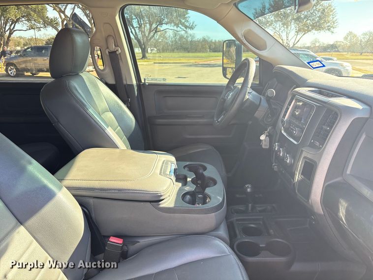 image for item EU7368 2018 RAM 2500 Crew Cab pickup truck