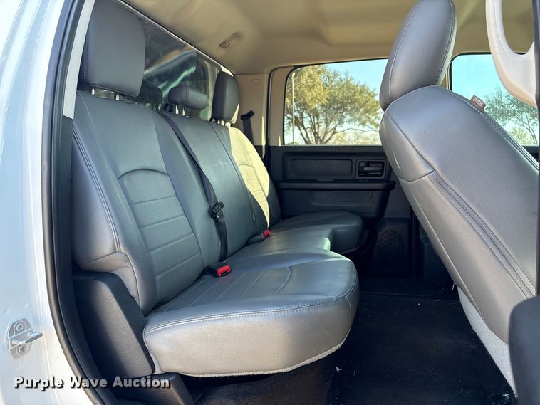 image for item EU7368 2018 RAM 2500 Crew Cab pickup truck